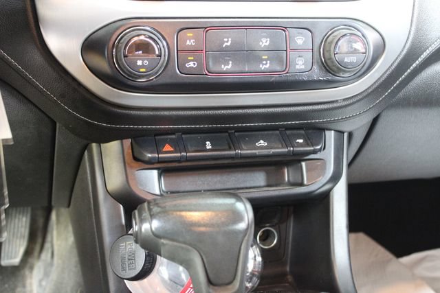 Used 2016 GMC Canyon SLE w/ SLE Convenience Package RWD image 20