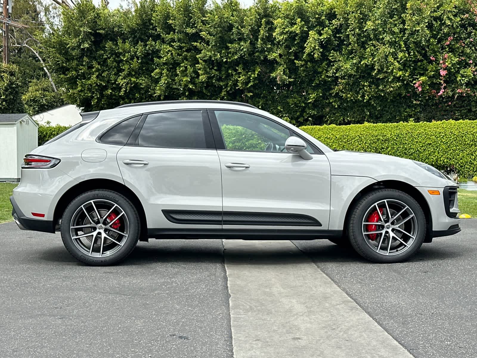 New 2026 Porsche Macan S AWD/4WD image 9