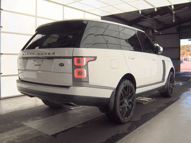 Used 2022 Land Rover Range Rover Westminster Edition image 2