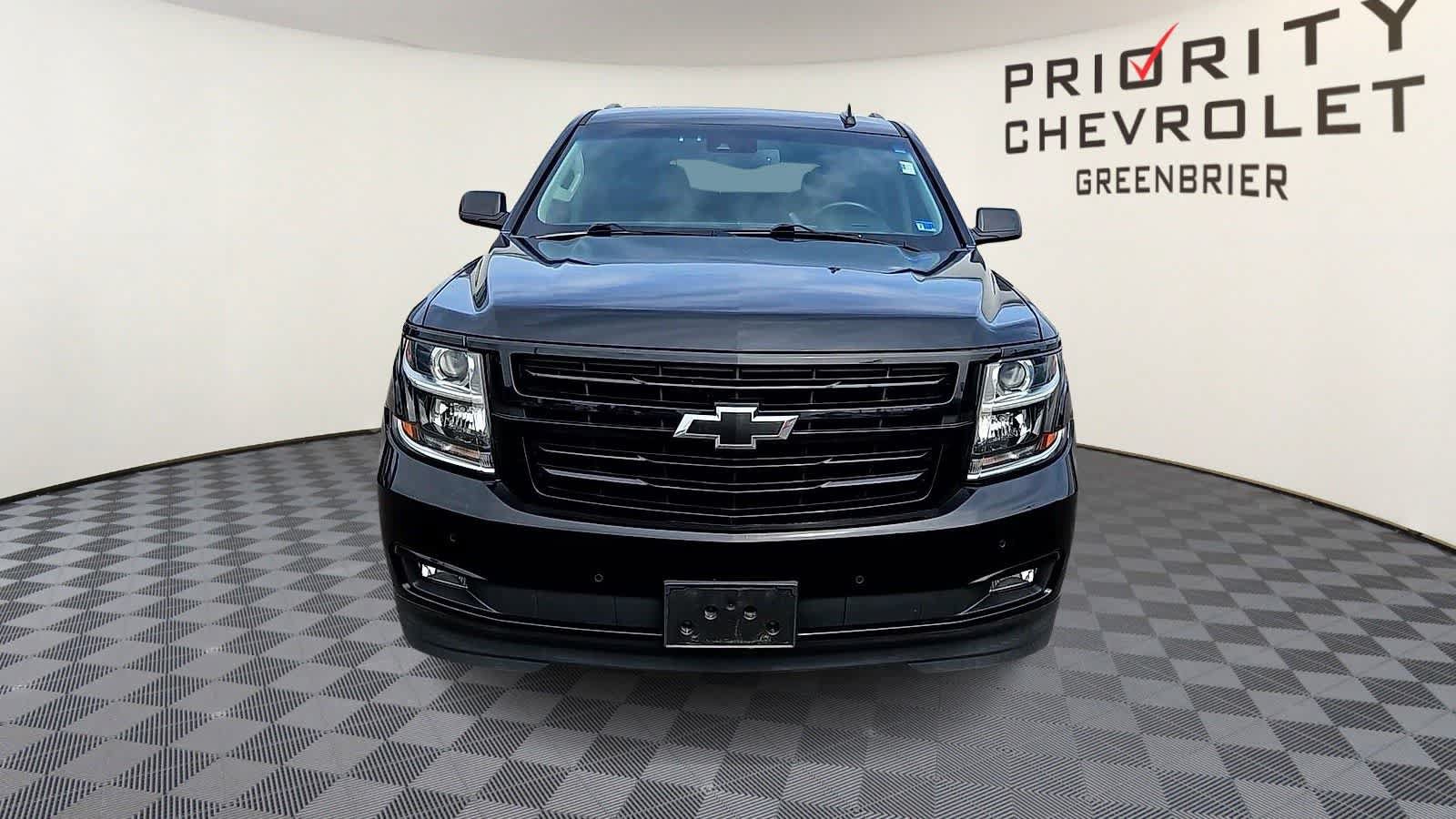 Used 2020 Chevrolet Tahoe LT w/ RST Edition AWD/4WD image 3