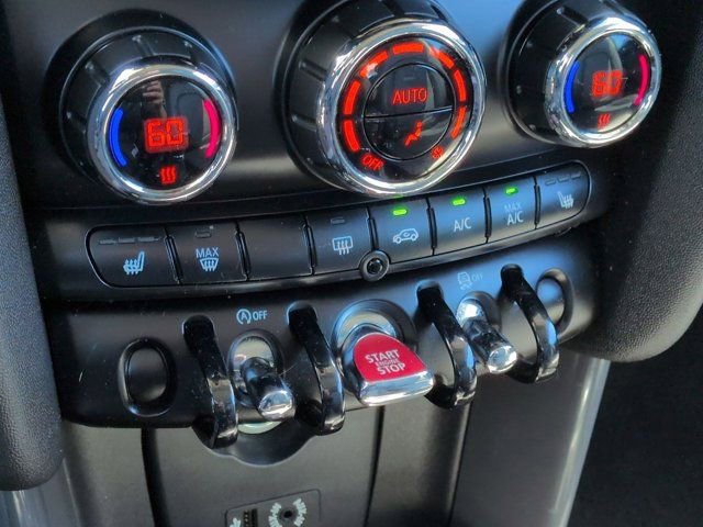 Used 2018 MINI Cooper 2-Door Hardtop FWD image 13