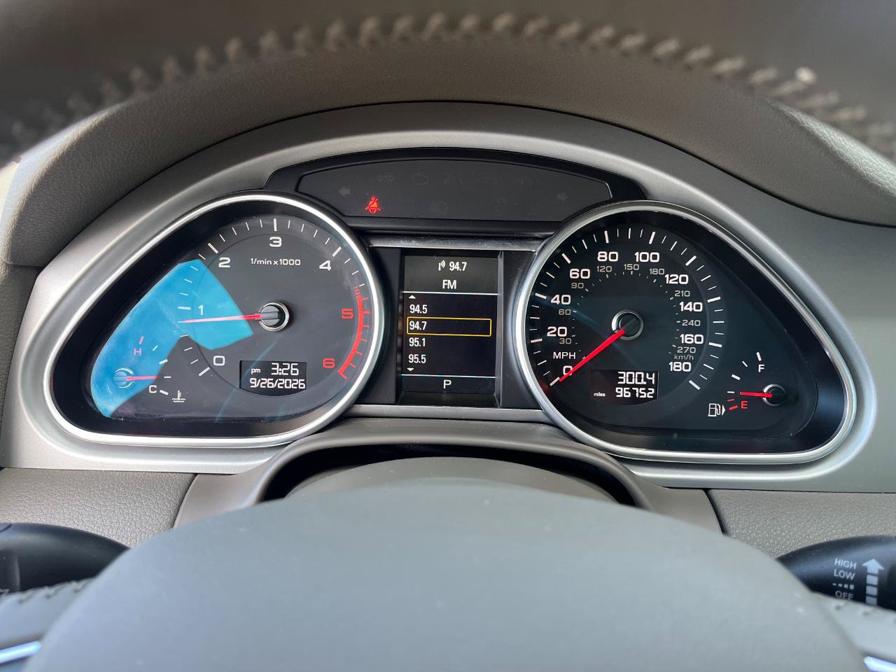 Used 2015 Audi Q7 TDI Premium Plus AWD/4WD image 32