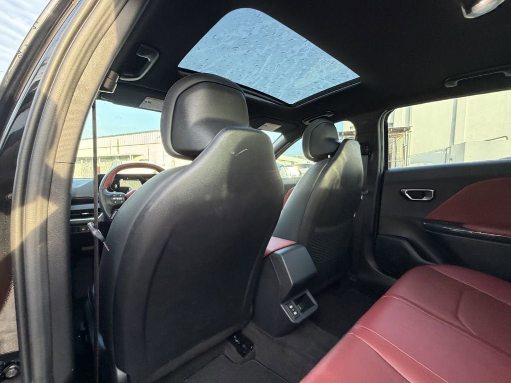 Certified 2025 Kia K4 GT-Line w/ GT-Line Premium Package FWD image 12