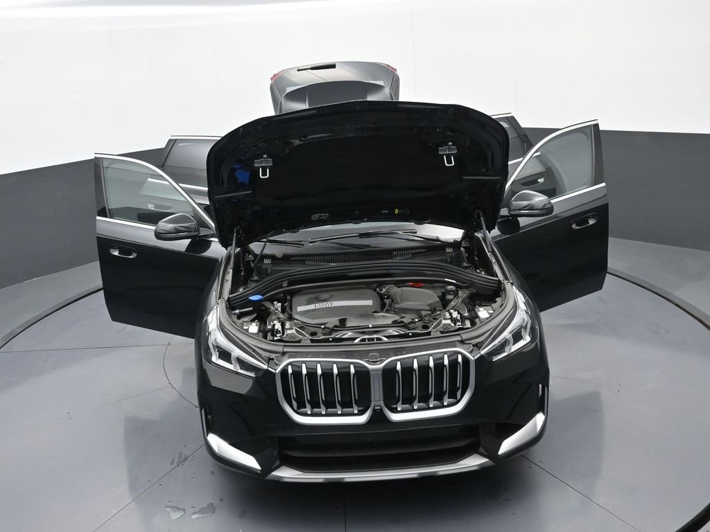 New 2025 BMW X1 xDrive28i w/ Technology Package image 39