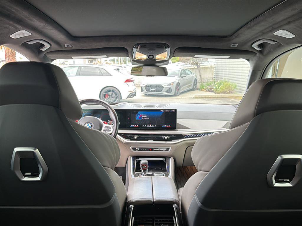 Used 2024 BMW X5 M Competition w/ Executive Package image 11