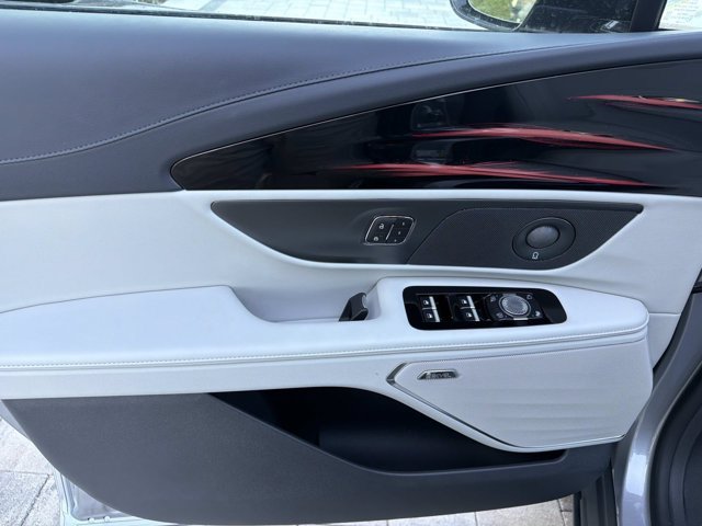 New 2026 Lincoln Nautilus Premier w/ Equipment Group 102A AWD/4WD image 9