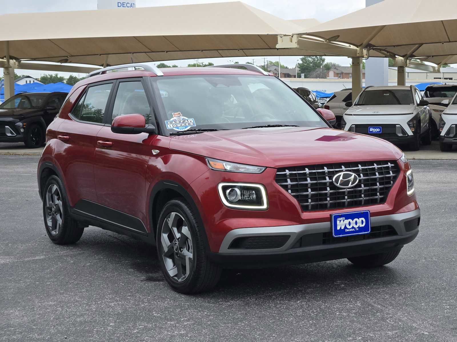 Certified 2025 Hyundai Venue Limited image 3