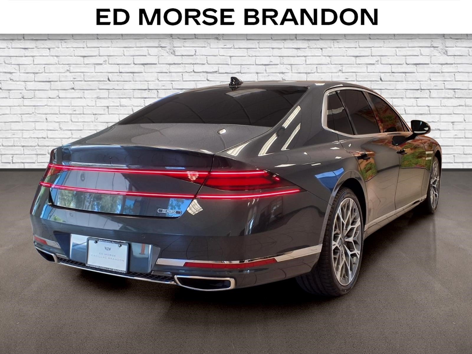 Used 2023 Genesis G90 3.5T AWD/4WD image 5