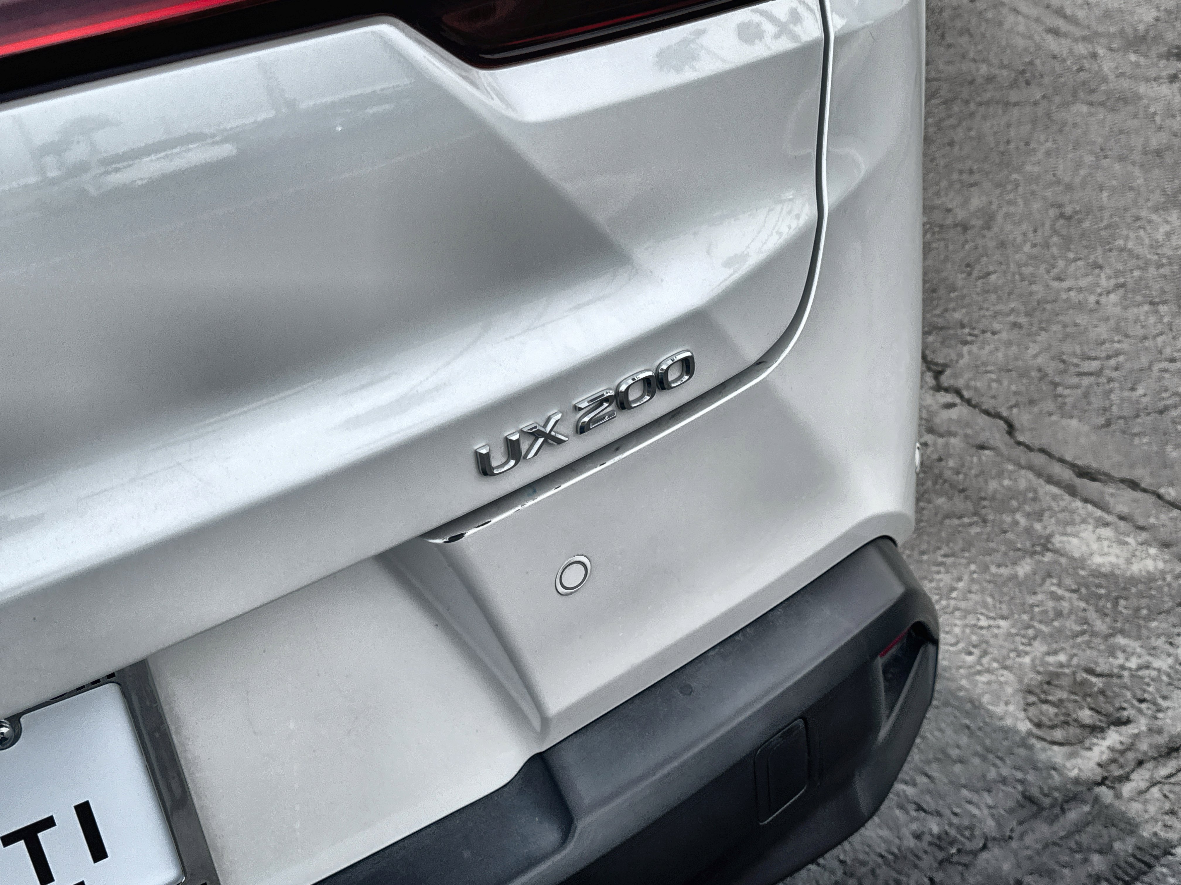 Used 2021 Lexus UX 200 w/ Accessory Package (Z1) image 31