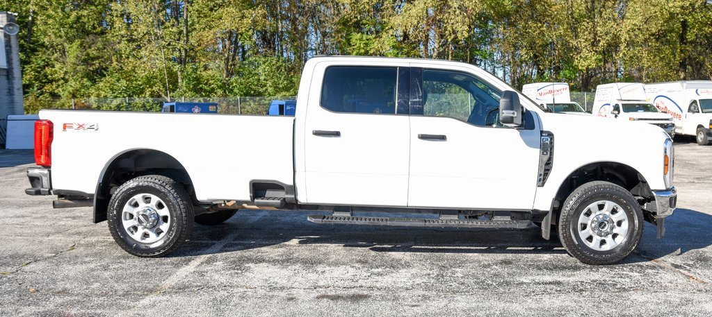 Used 2024 Ford F250 XLT w/ FX4 Off-Road Package image 8