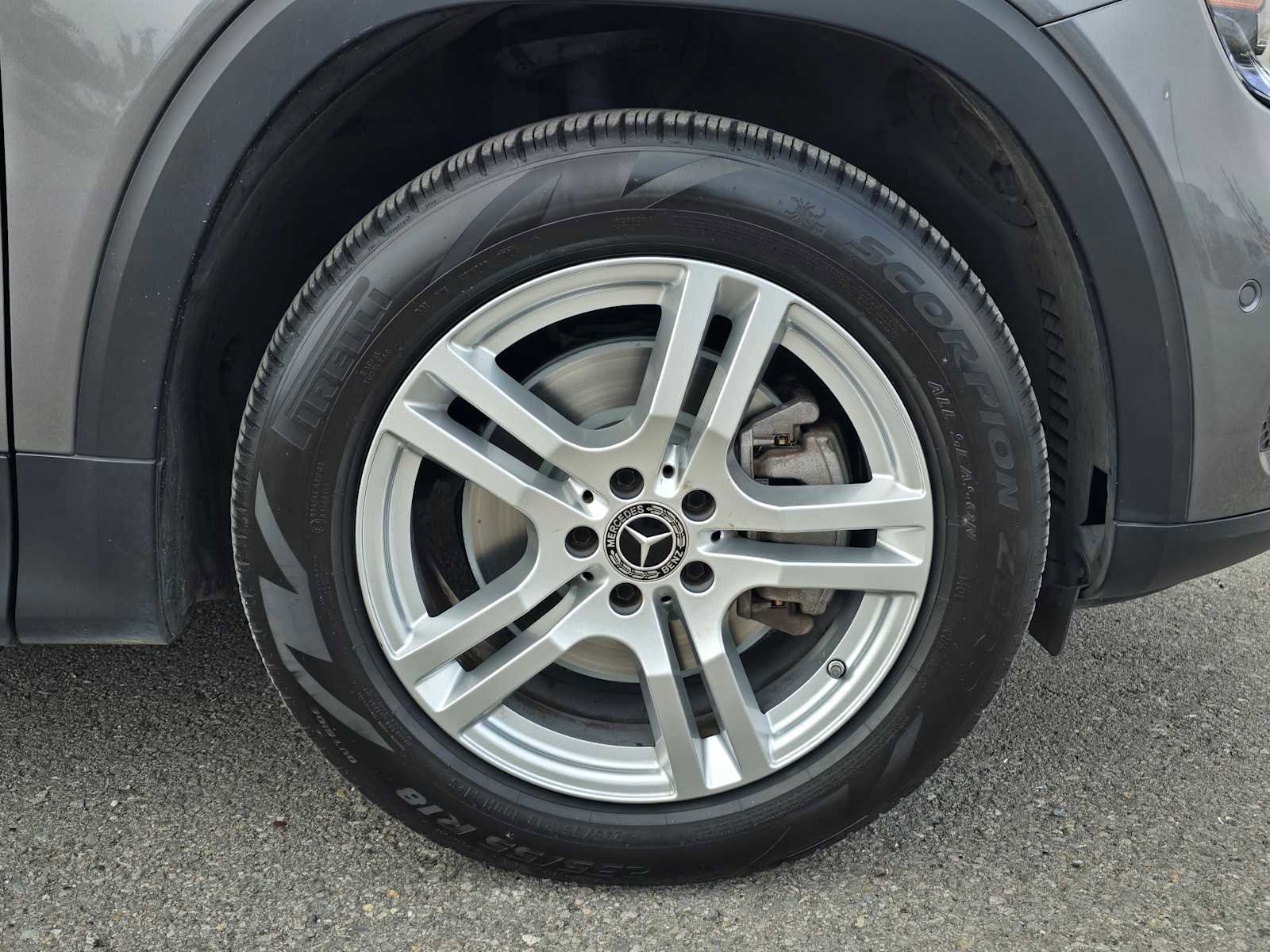 Used 2020 Mercedes-Benz GLB 250 4MATIC image 9