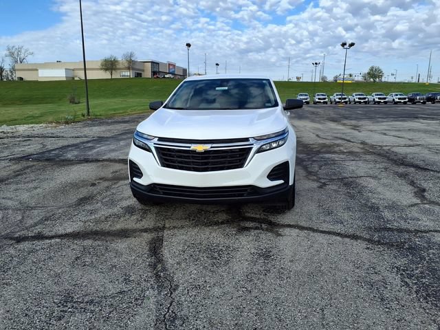 Used 2024 Chevrolet Equinox LS w/ LS Convenience Package FWD image 47