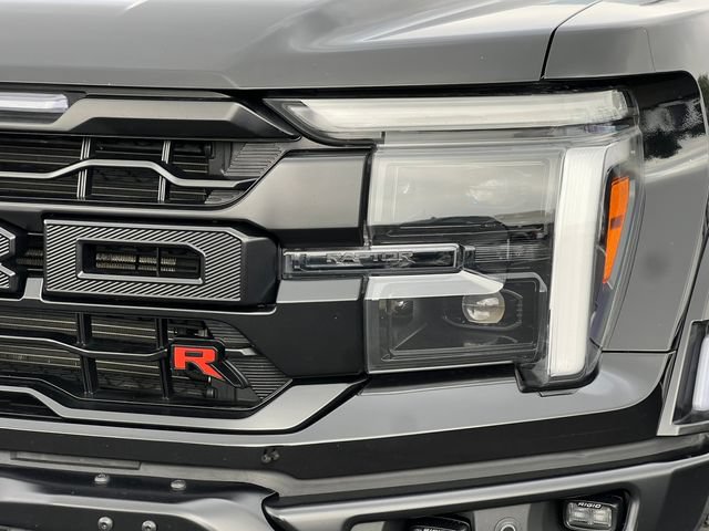 Certified 2025 Ford F150 Raptor w/ Equipment Group 803A Raptor R AWD/4WD image 44