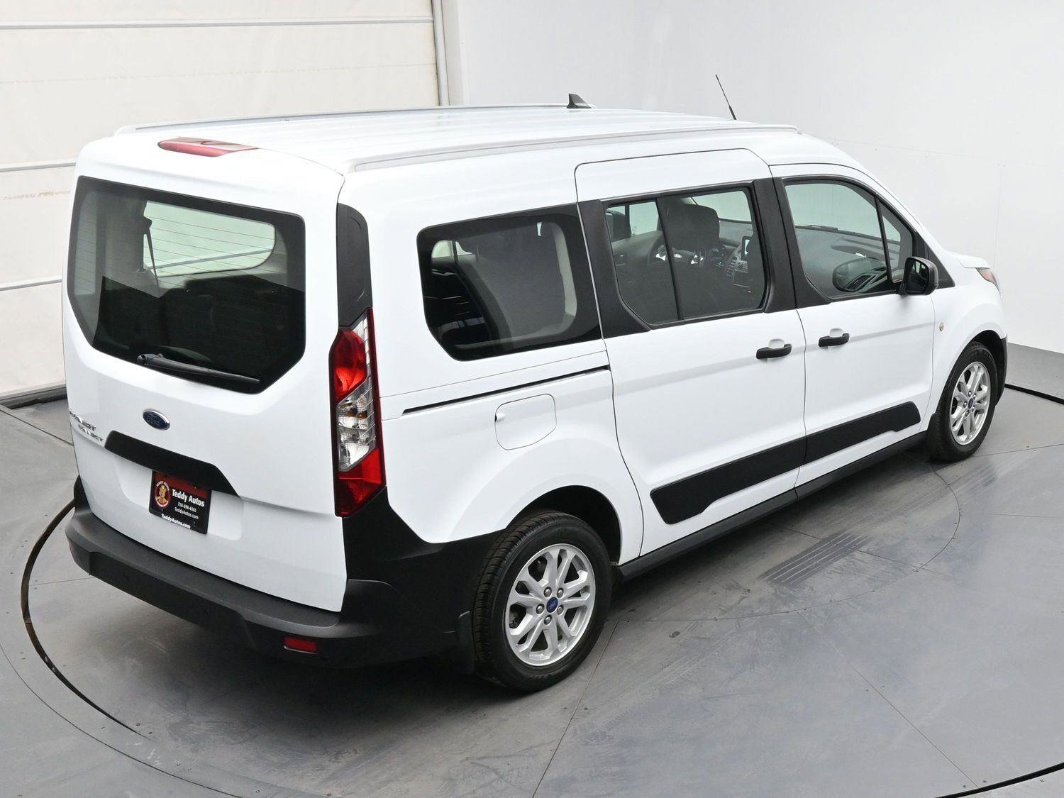 Used 2022 Ford Transit Connect XL image 36