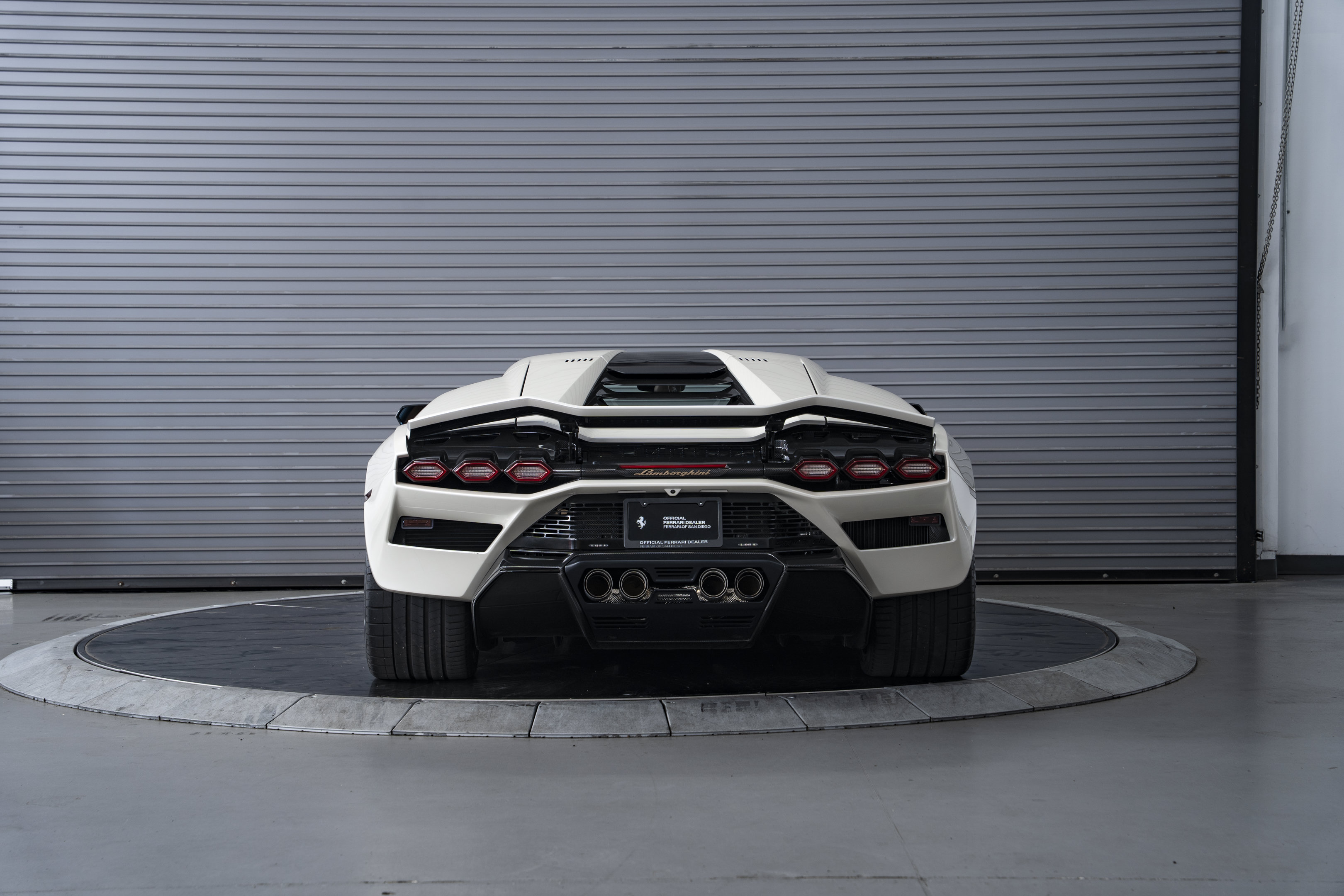 Used 2022 Lamborghini Aventador Countach AWD/4WD image 12