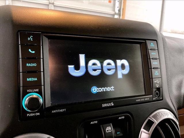 Used 2016 Jeep Wrangler Unlimited Rubicon w/ Connectivity Group AWD/4WD image 20