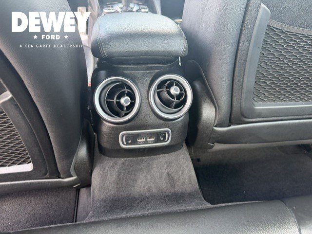 Used 2022 Alfa Romeo Giulia Sprint AWD/4WD image 40