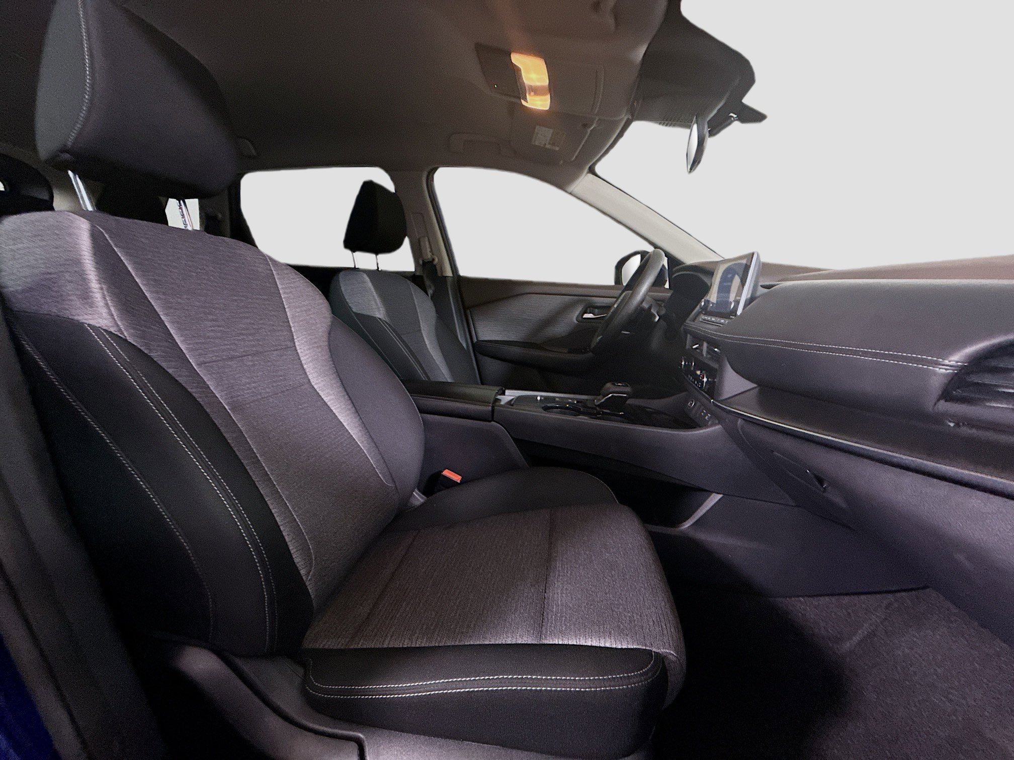 Used 2023 Nissan Rogue SV FWD image 29
