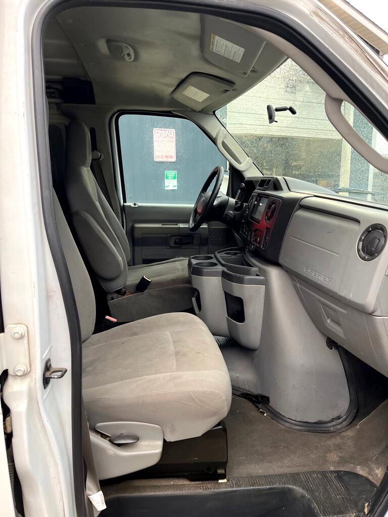 Used 2011 Ford E-250 and Econoline 250 w/ PWR Group image 15