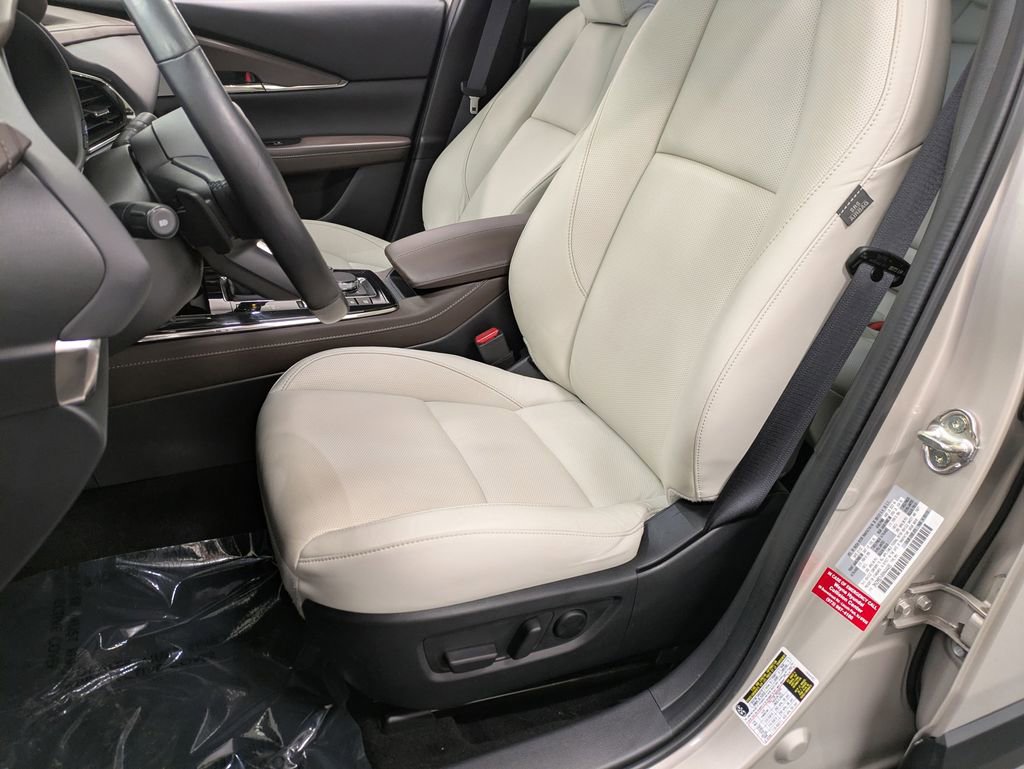 Certified 2022 MAZDA CX-30 2.5 Turbo w/ Premium Package AWD/4WD image 11