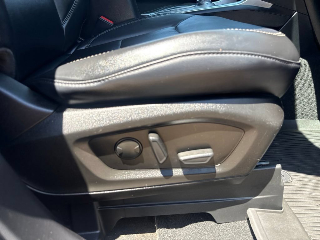Used 2021 Ford Explorer XLT w/ Equipment Group 202A RWD image 40