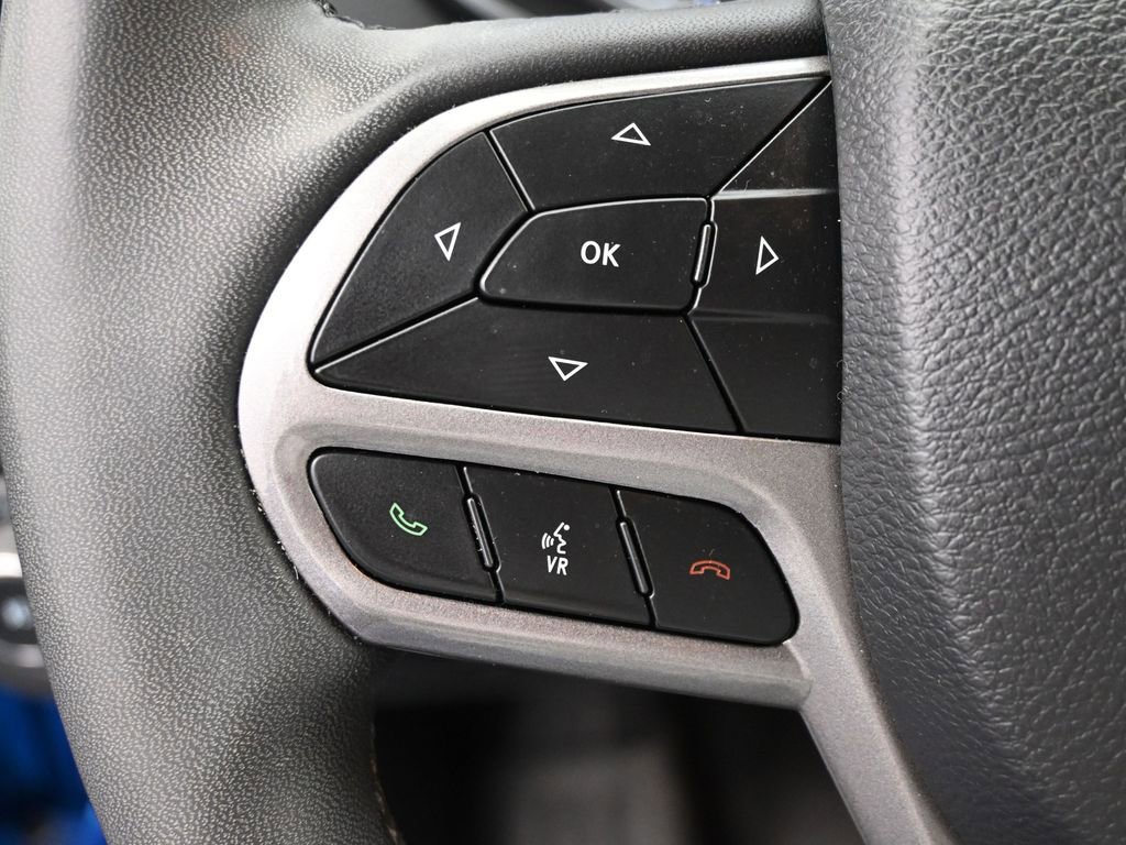 Used 2022 Jeep Cherokee Latitude Lux w/ Sun & Sound Group image 17