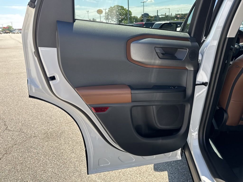 New 2025 Ford Bronco Sport Outer Banks w/ Sasquatch Outer Banks Package image 17