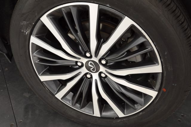 Used 2023 INFINITI QX60 Sensory AWD/4WD image 9