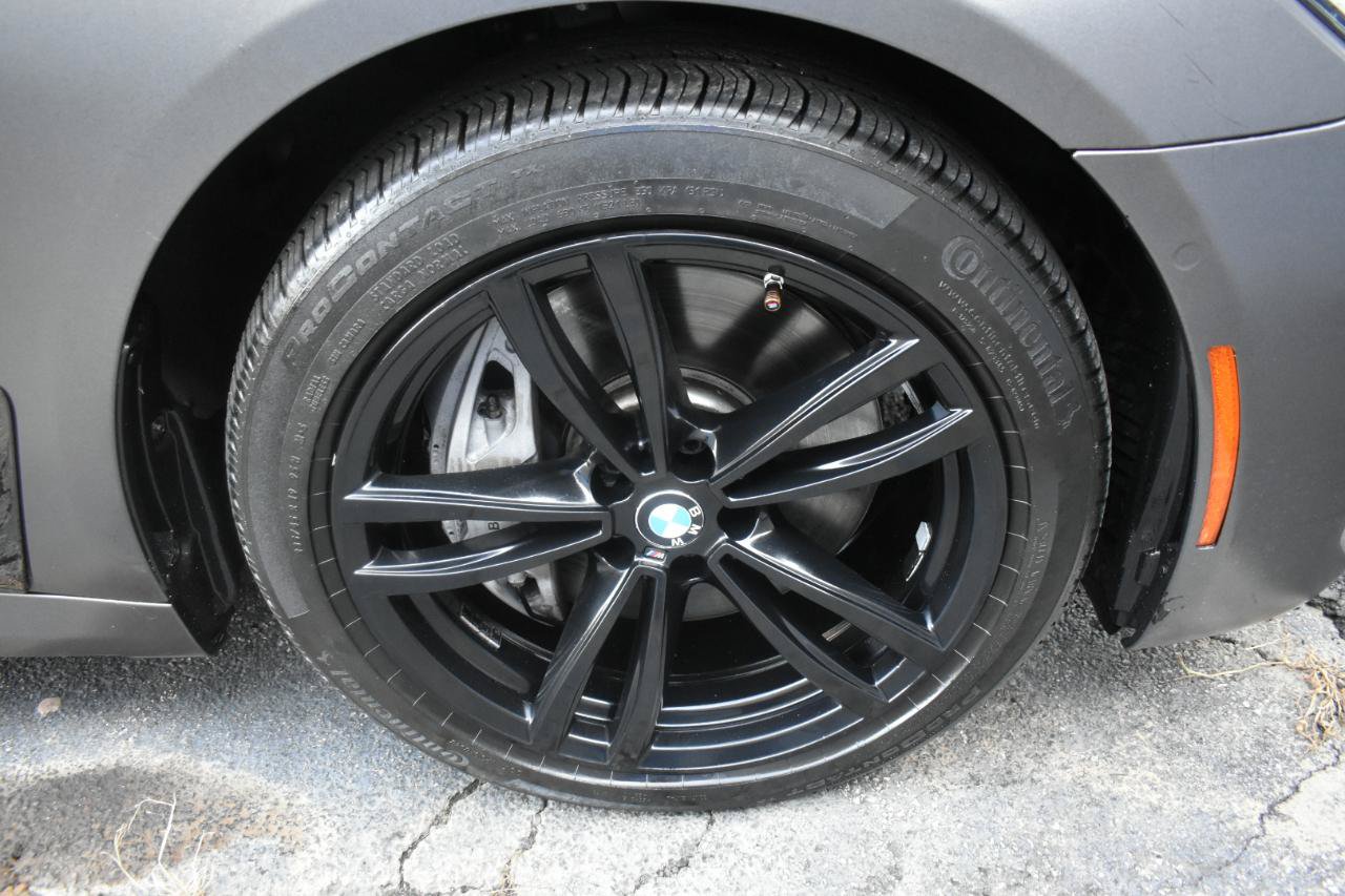Used 2018 BMW 750i xDrive AWD/4WD image 32
