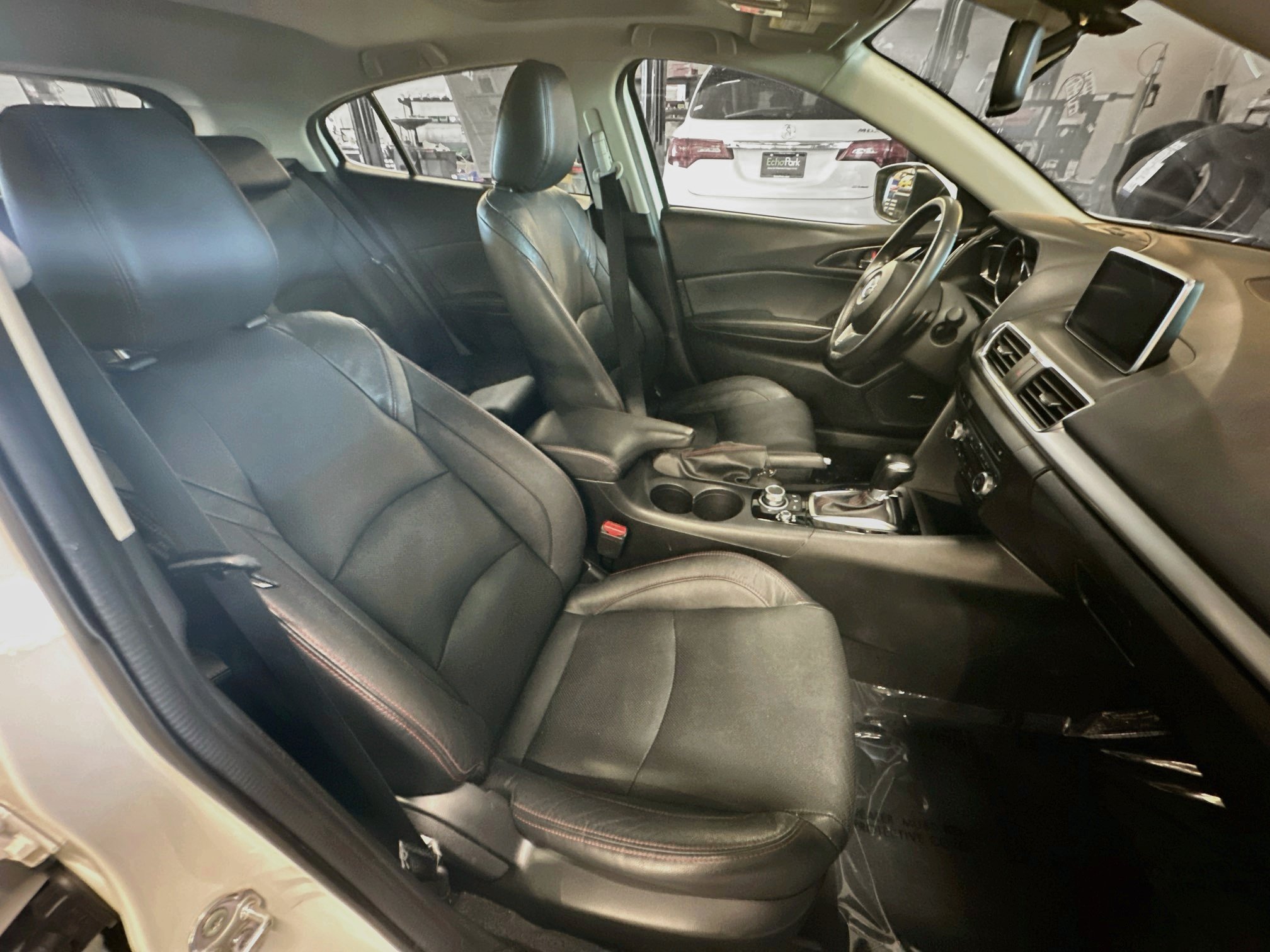 Used 2014 MAZDA MAZDA3 s Grand Touring FWD image 32