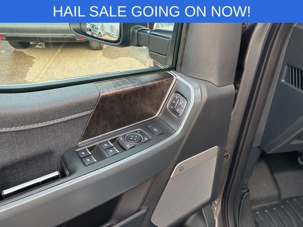 Used 2023 Ford F150 Lariat w/ Trailer Tow Package image 15