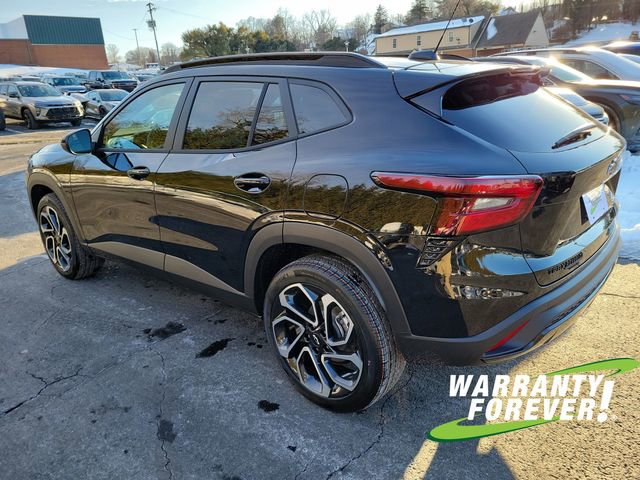 New 2026 Chevrolet Trax RS w/ Driver Confidence Package image 5