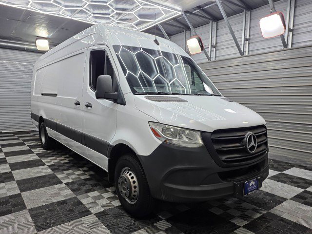 Used 2019 Mercedes-Benz Sprinter 3500 image 4