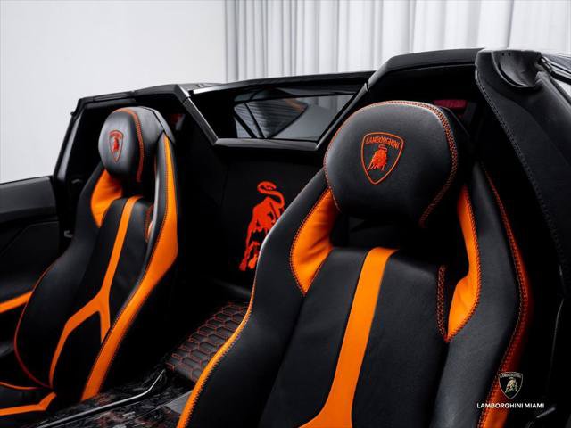 Used 2019 Lamborghini Aventador S AWD/4WD image 42