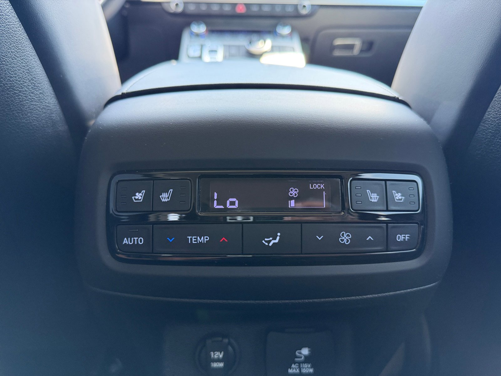 Used 2025 Hyundai Palisade SEL image 32