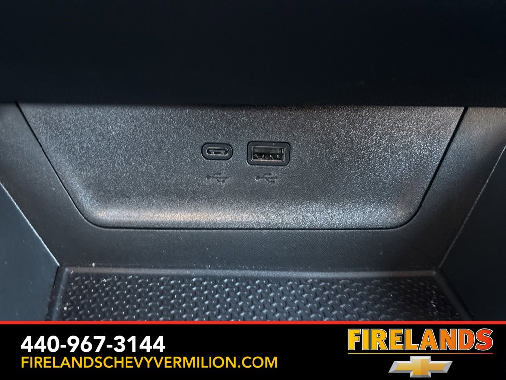 New 2026 Chevrolet Equinox LT w/ LPO, Floor Liner Package image 21