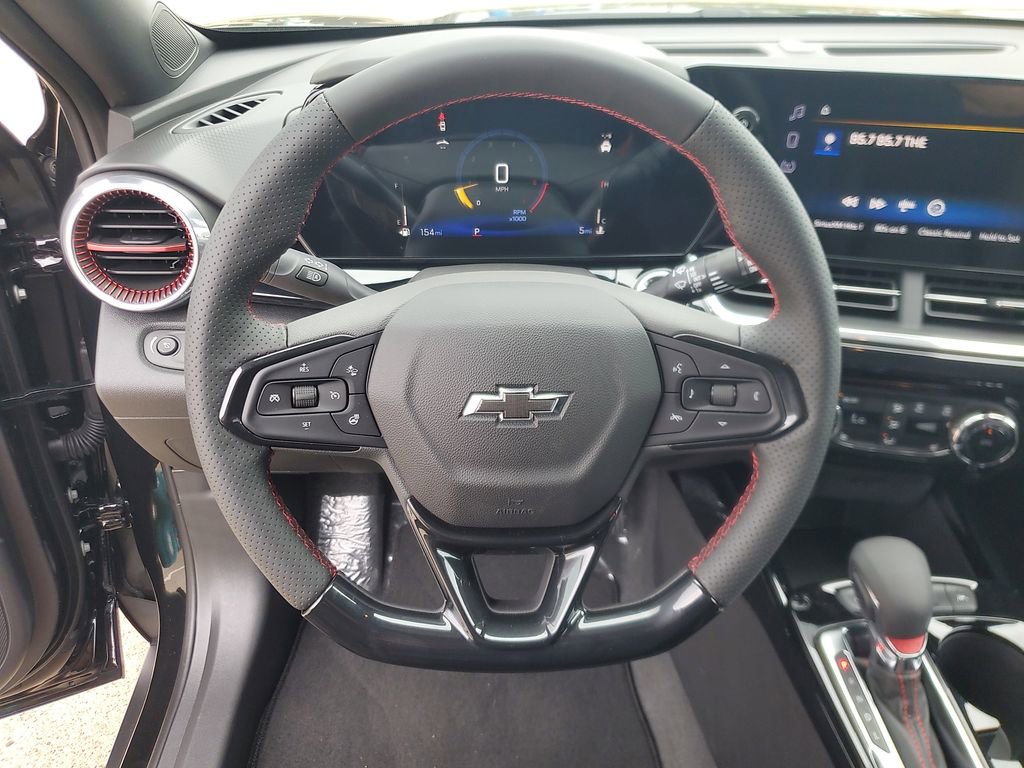 New 2026 Chevrolet Trax RS image 18