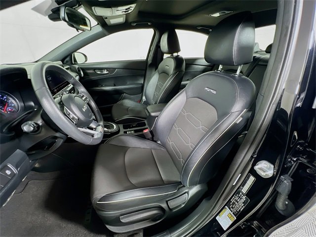 Certified 2024 Kia Forte GT-Line w/ GT-Line Premium Package image 22