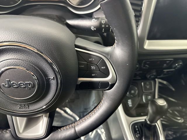 Used 2018 Jeep Compass Latitude w/ Popular Equipment Group image 14