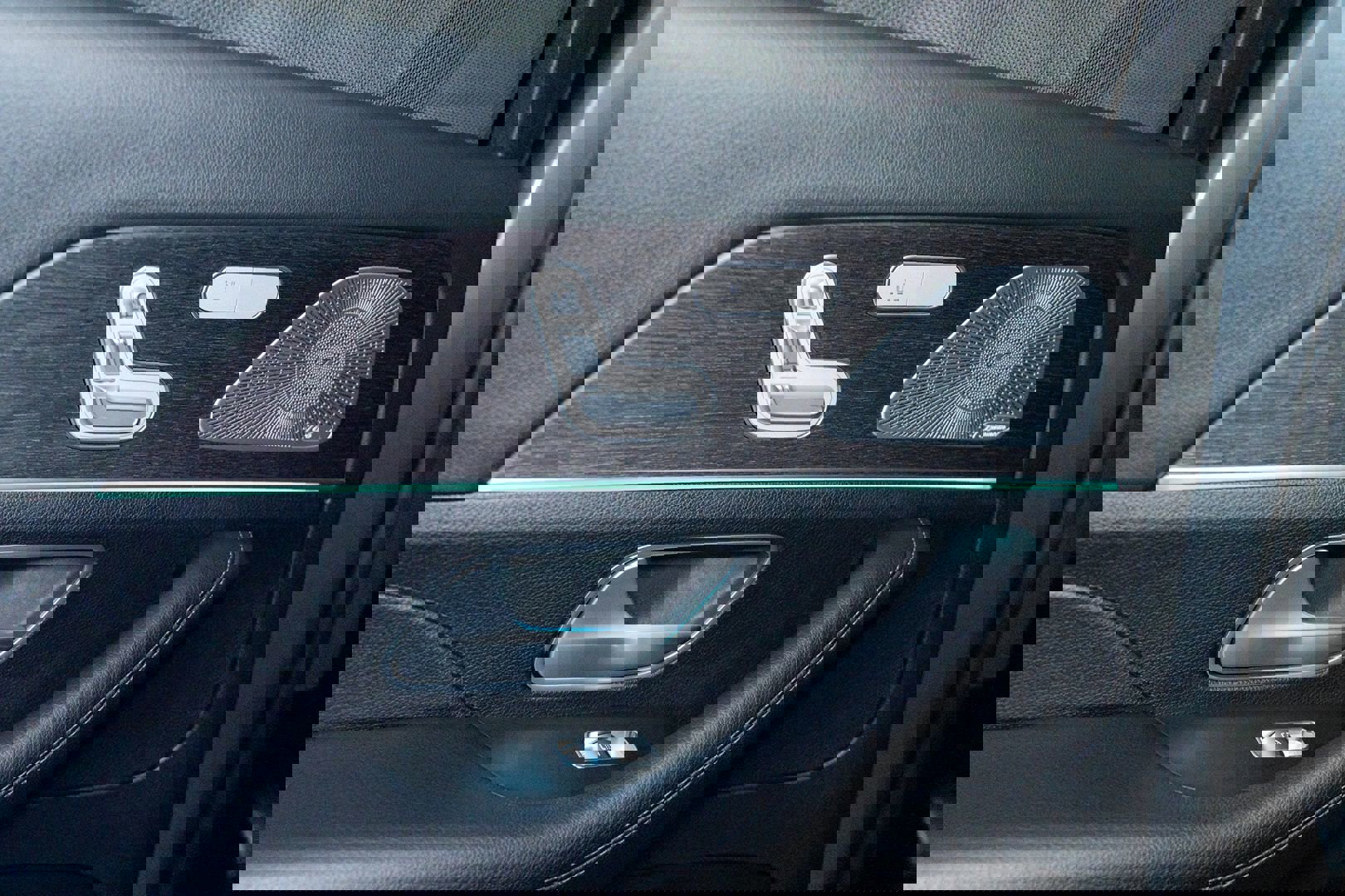 Used 2020 Mercedes-Benz GLS 450 4MATIC w/ Convenience Package image 24