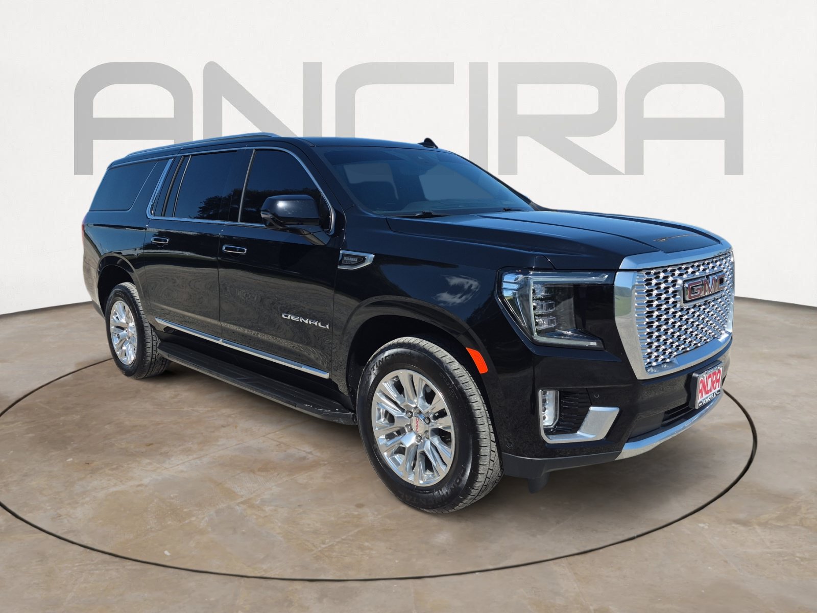 Used 2024 GMC Yukon XL Denali w/ Advanced Technology Package RWD image 5