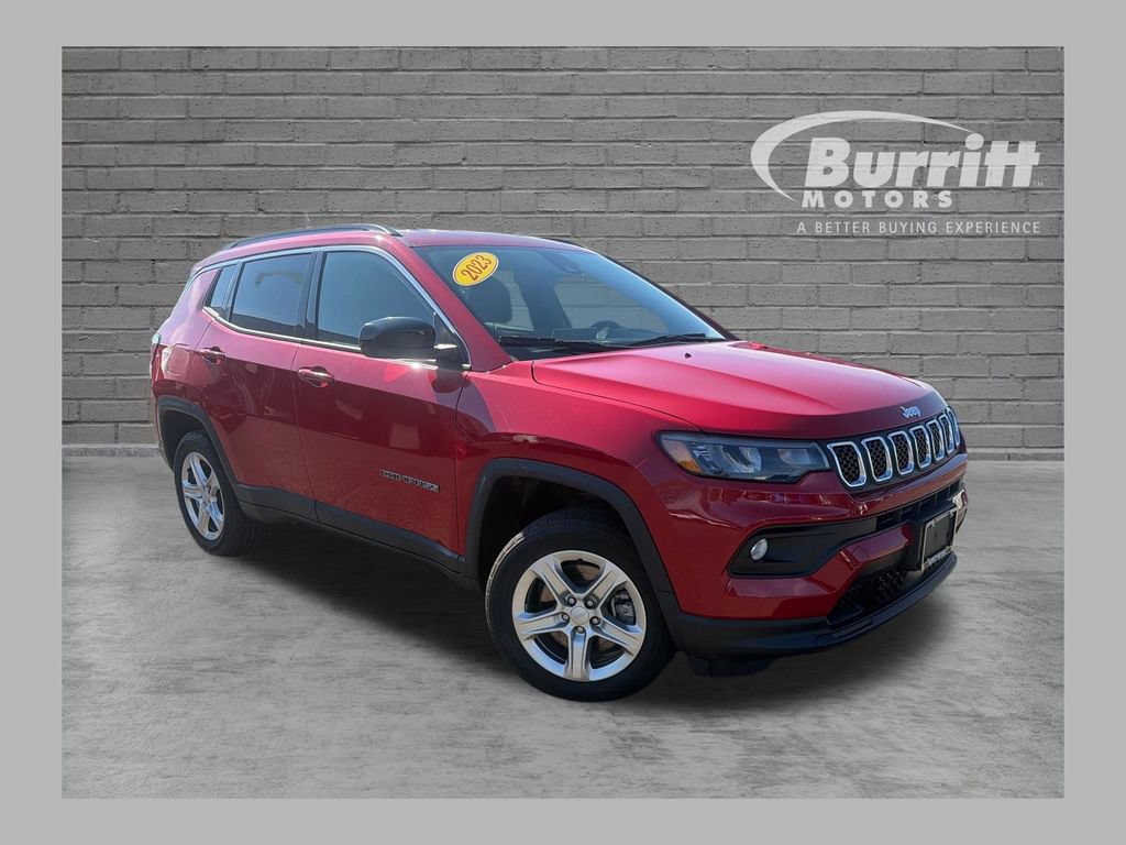 Used 2023 Jeep Compass Latitude w/ Convenience Group