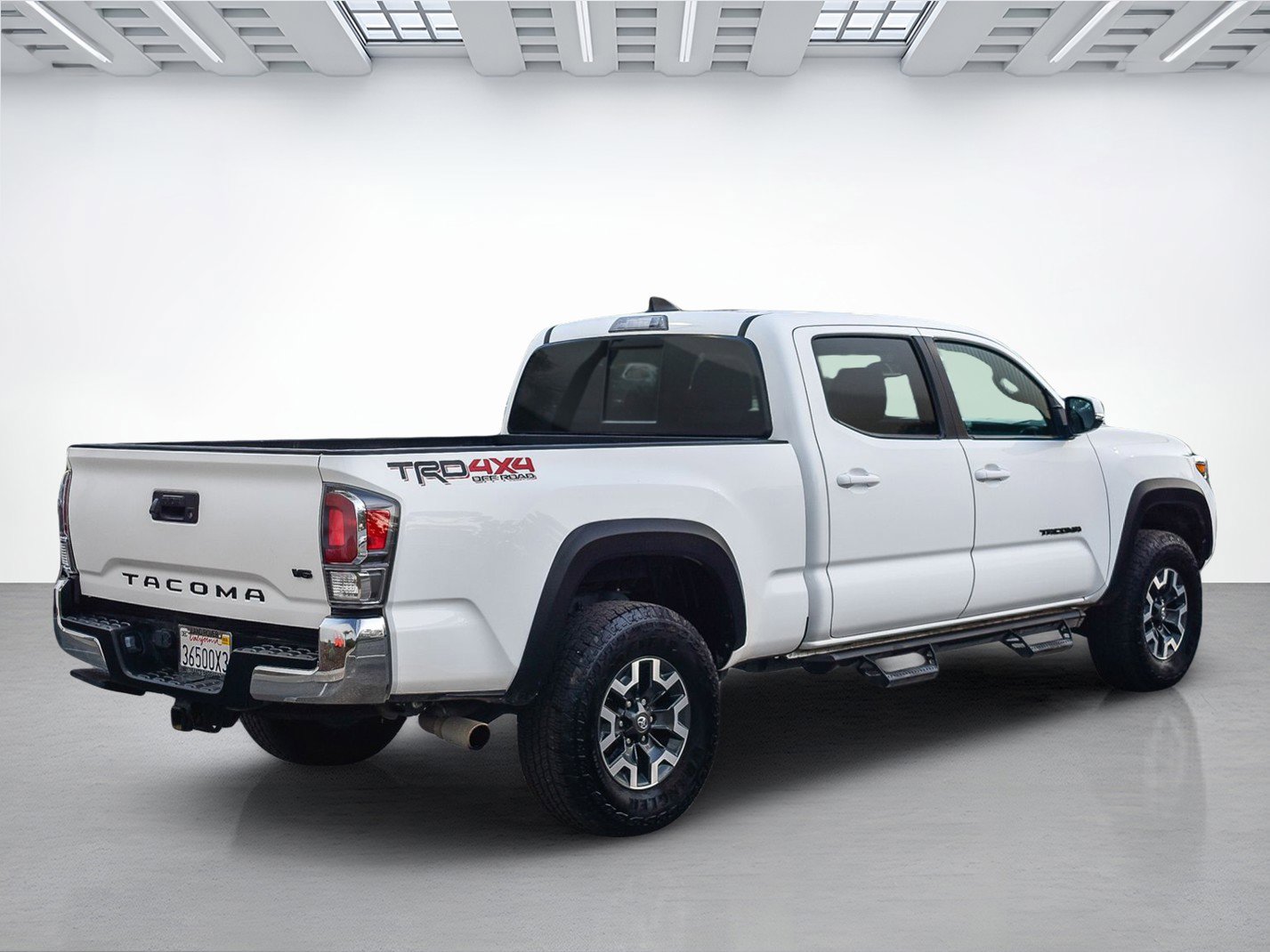 Used 2023 Toyota Tacoma TRD Off-Road image 5