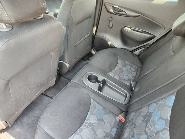 Used 2022 Hyundai Kona Limited w/ Cargo Package FWD image 12