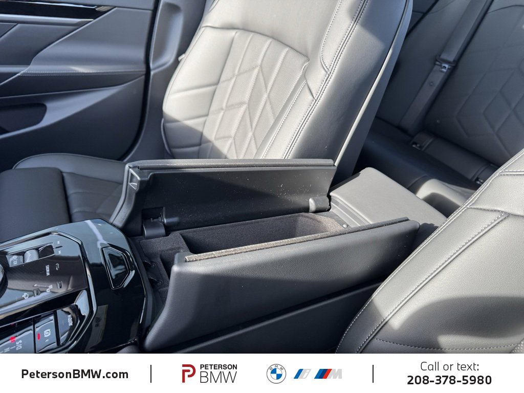 New 2026 BMW 530i xDrive w/ Premium Package image 32