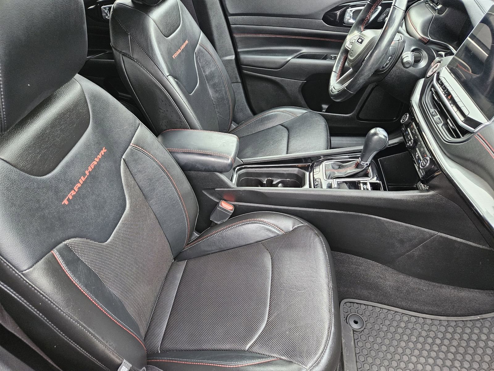 Used 2022 Jeep Compass Trailhawk w/ Trailhawk Elite Group image 18