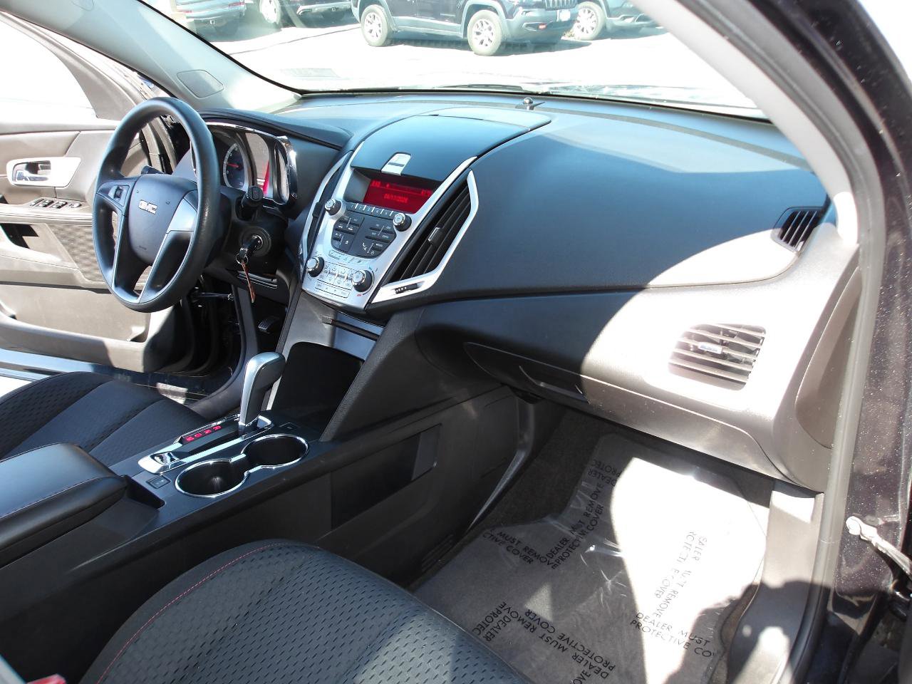 Used 2011 GMC Terrain SLE AWD/4WD image 13