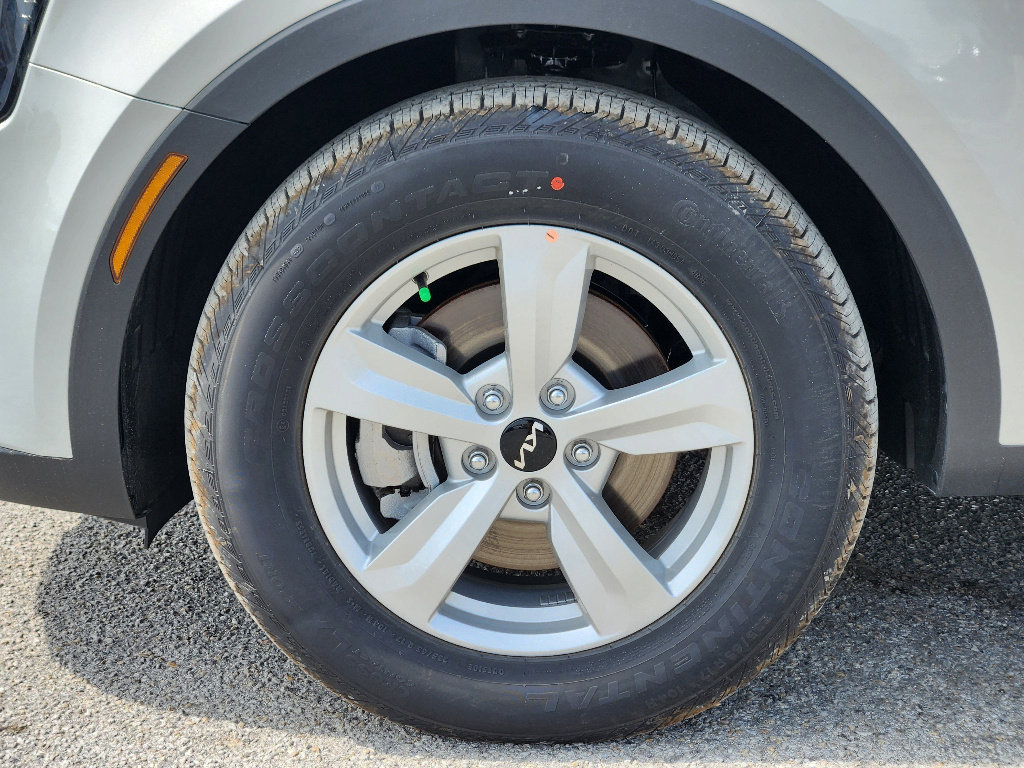 New 2026 Kia Sorento LX image 7