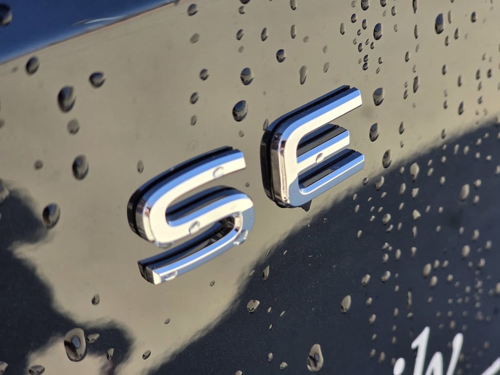 New 2026 Volkswagen Atlas Peak Edition image 8