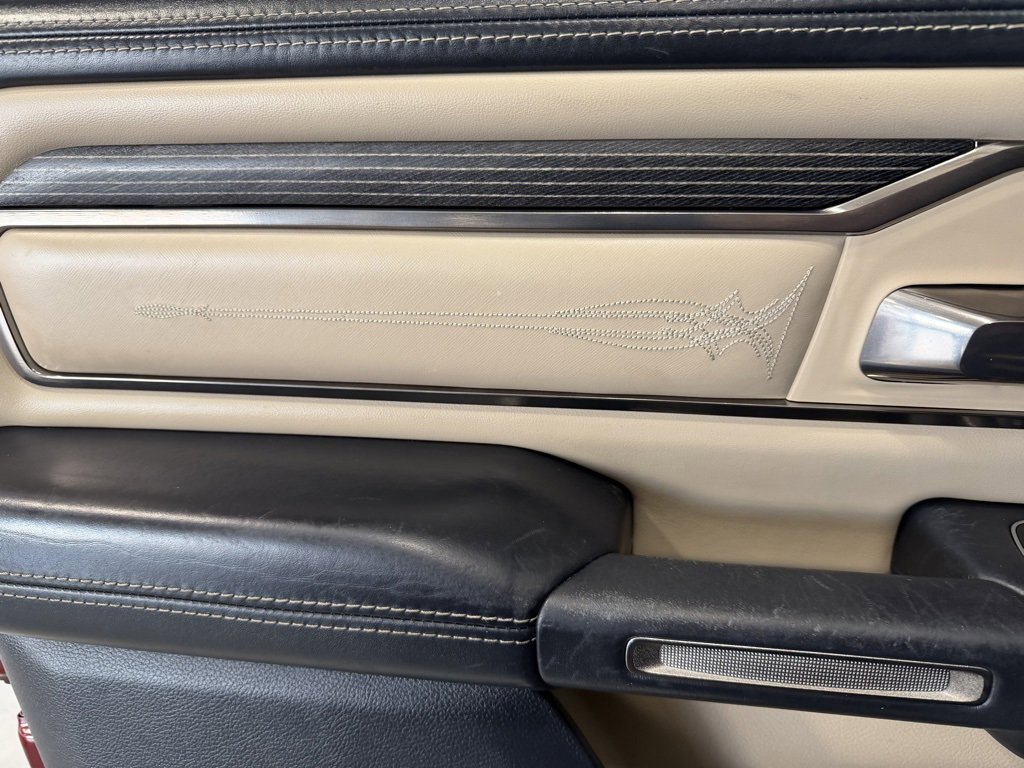 Used 2019 RAM 1500 Limited image 32